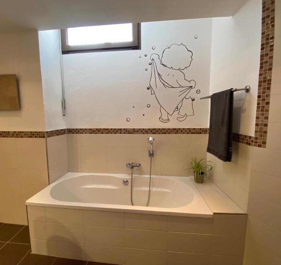 Ferienwohnung Am Kirchberg Hatzenport Екстер'єр фото