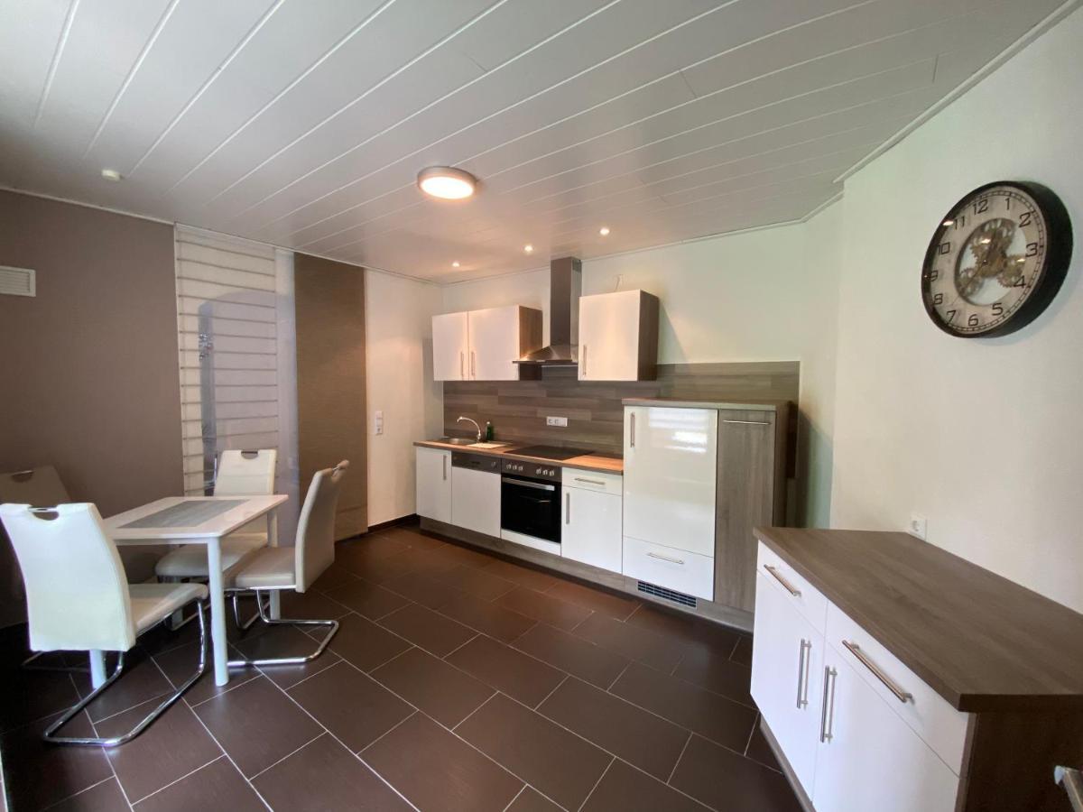 Ferienwohnung Am Kirchberg Hatzenport Екстер'єр фото